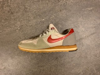 Nikesko från mitten av 1980-talet Nikesko från mitten av 1980-talet